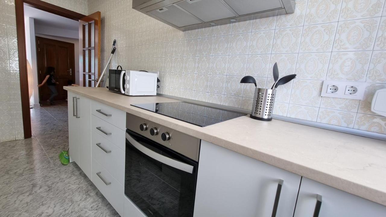 Apartamento Renovado En Barrio De Los Pescadores Roses Exterior photo